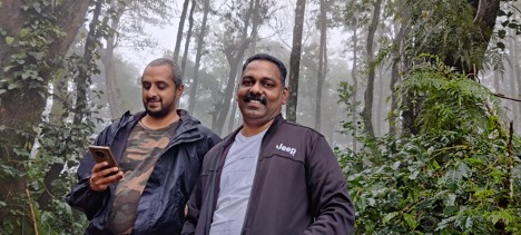 During one more quick stop when the Mahindra Jeep ahead went to survey a small stretch