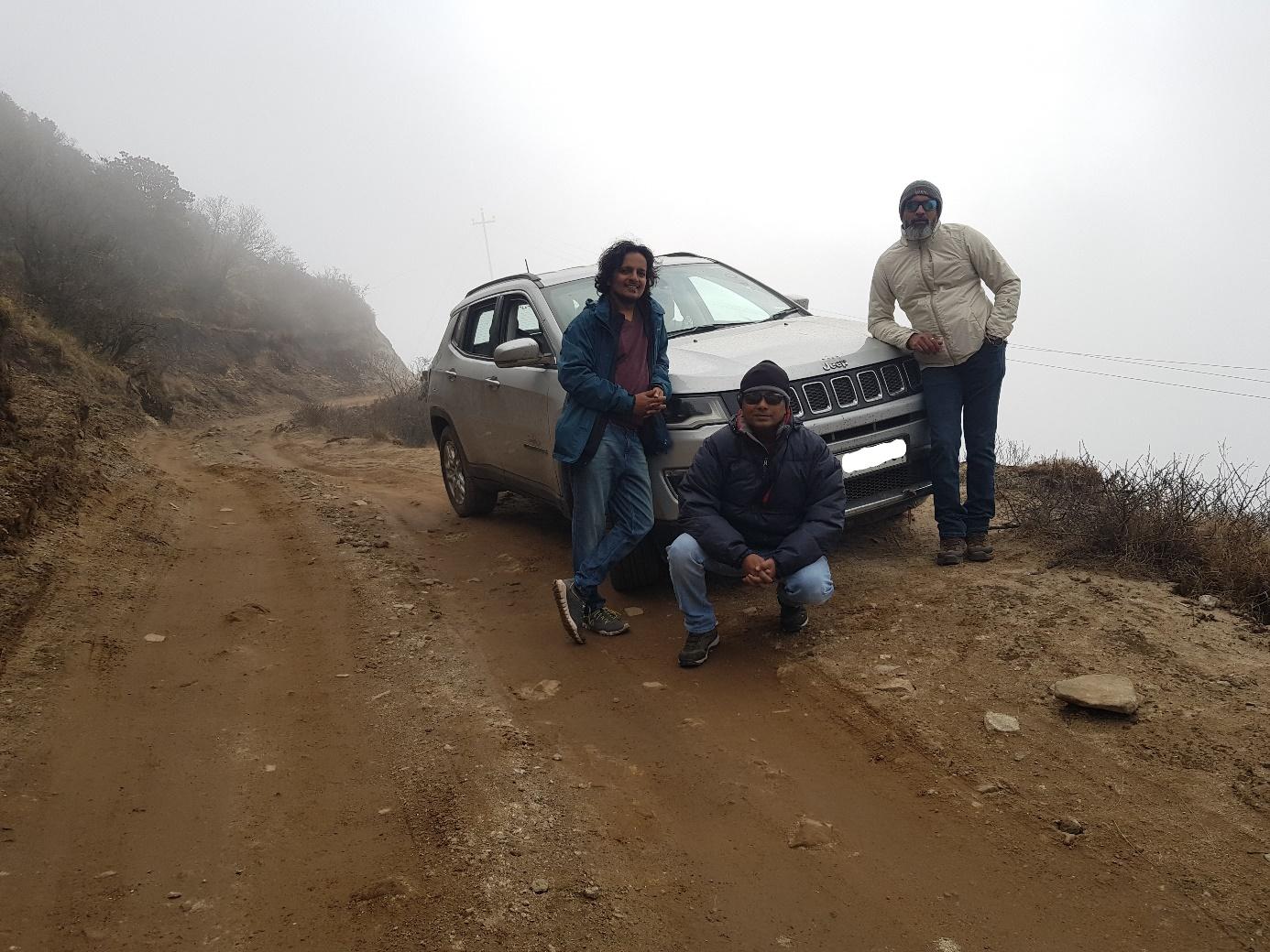 This is the start of the last 2kms before Sandakphu. Notice the ascent and the width of the road.