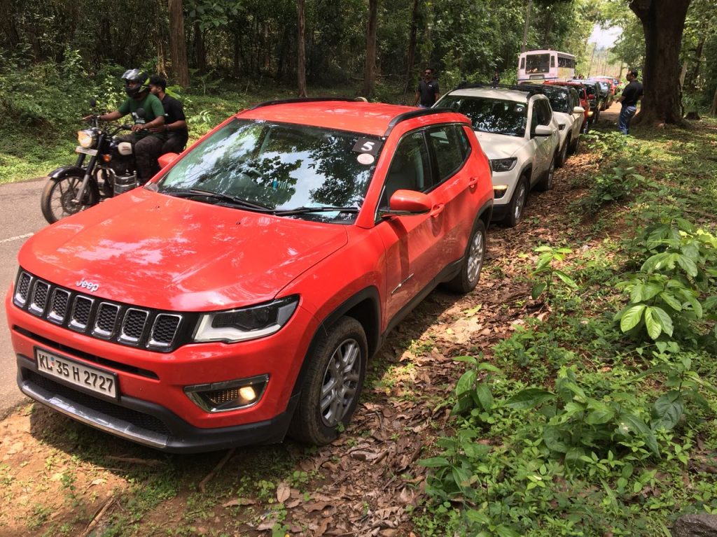Cochin Munnar Jeep Destination Drive Kerala