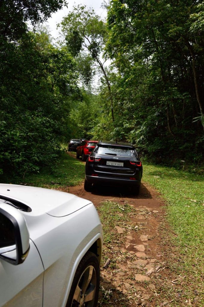 Cochin Munnar Jeep Destination Drive Kerala