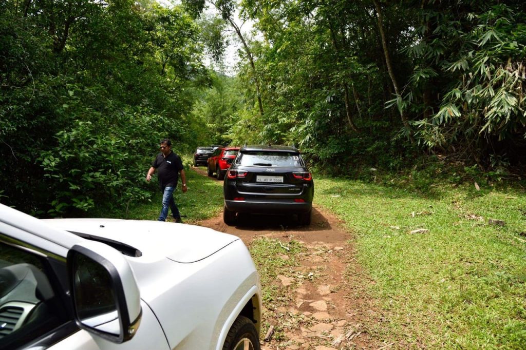 Cochin Munnar Jeep Destination Drive Kerala