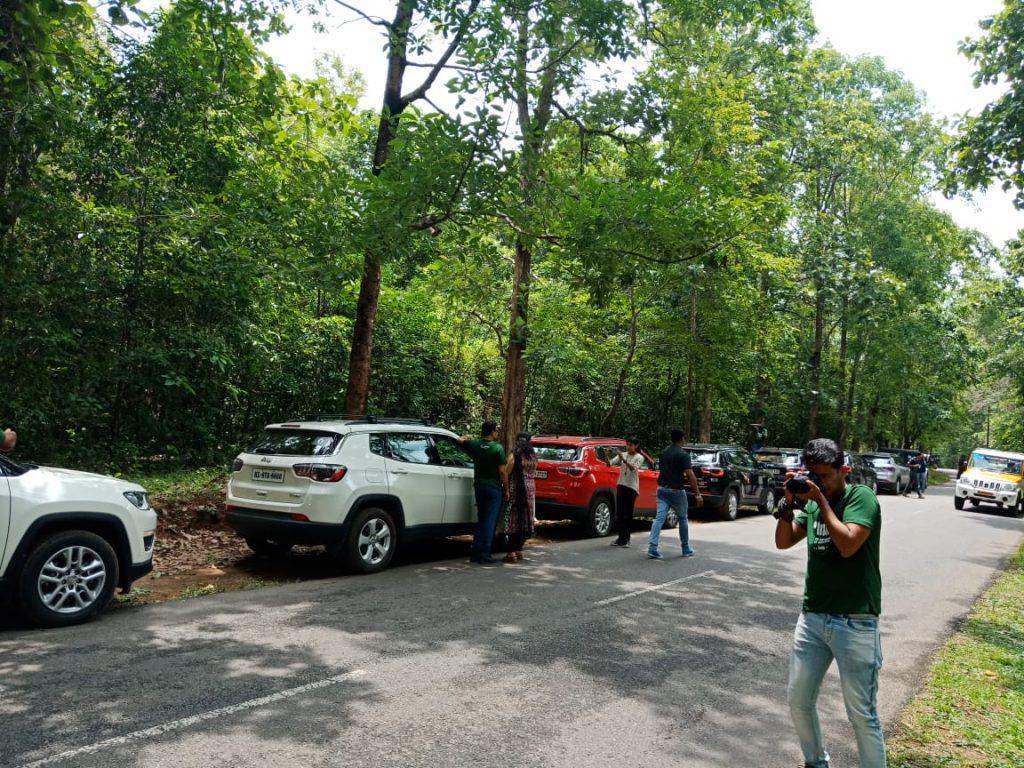Cochin Munnar Jeep Destination Drive Kerala